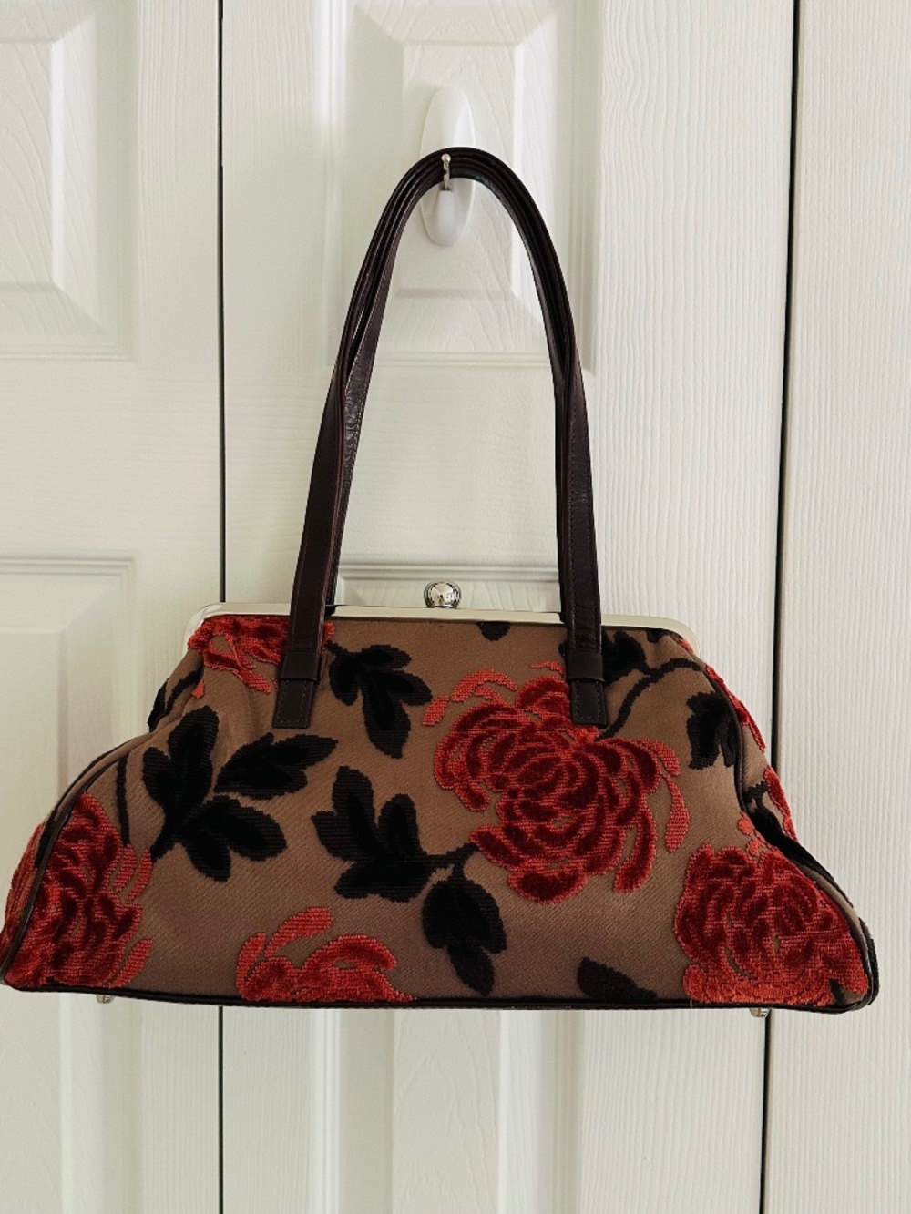 Glenda Gies handbag